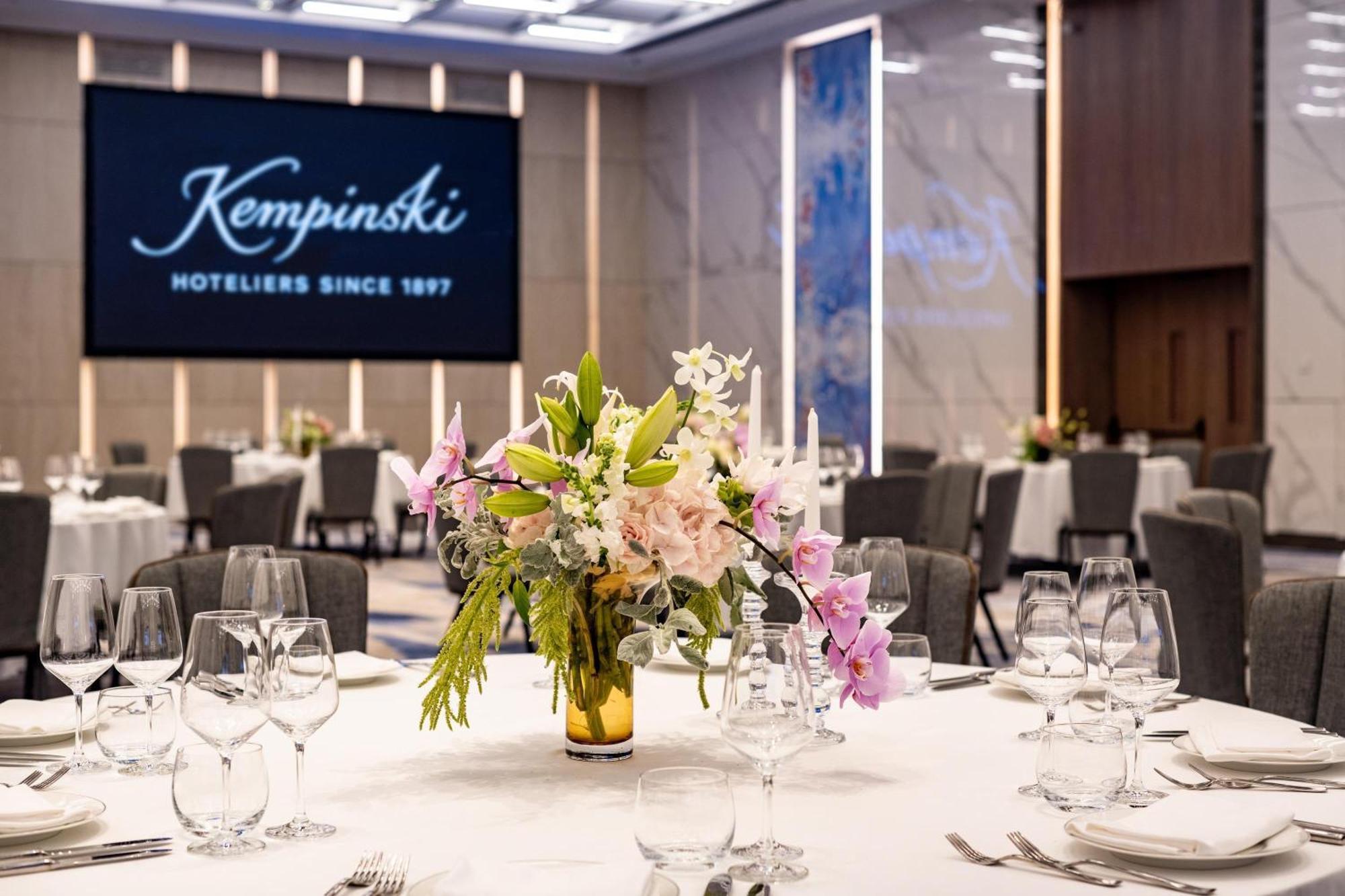 The David Kempinski Hotel 5*